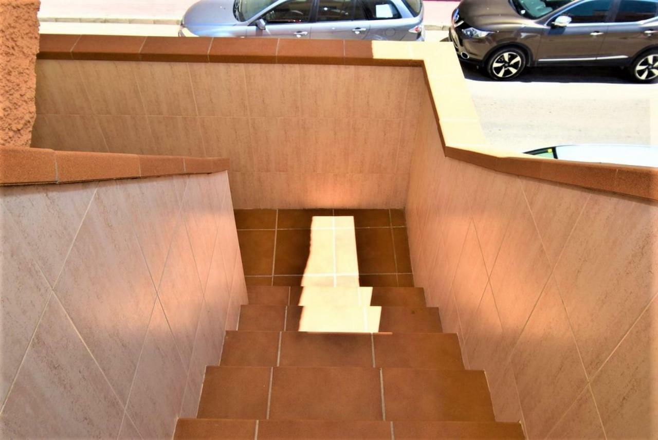 34 Retro Beach House - Alicante Real Estate トレビエハ エクステリア 写真